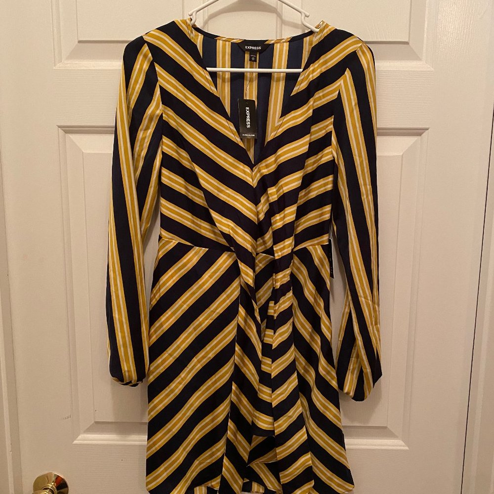 NWT Express Women's V-Neck Long Sleeve Blue Gold White Tie Waist Dress XS
